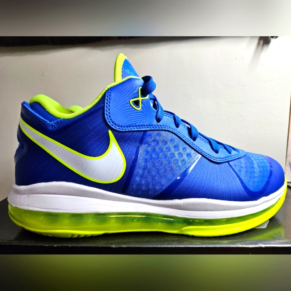 Size 9.5 - Nike LeBron 8 V/2 2021 Low Sprite